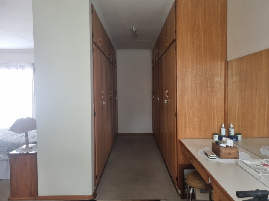 3 Bedroom Property for Sale in Vaalpark Free State